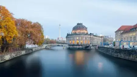 Берлінський музейний острів (Museumsinsel). Цикл лекцій «Художні зібрання Європи». Неакадемічне мистецтвознавство – Костянтин Пономарьов
